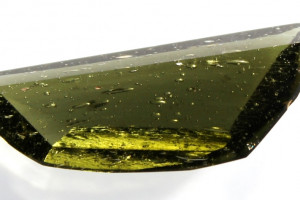 Faceted moldavite, 11.15 carats, natural Czech moldavite