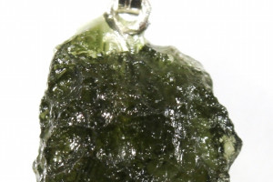Moldavite pendant 1.38 grams, Ag 925, made in the Czech Republic, quality handmade, unisex pendant