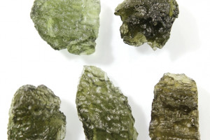 GREAT PRICE! Moldavites, 5 pieces, total 7.07 grams, natural Czech moldavites from locality Chlum