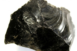 Black obsidian, Mexico, 131.6 grams, 62x50x45mm, natural volcanic glass
