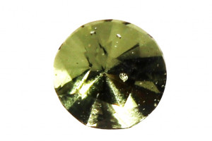 Faceted moldavite, 0.45 ct, 5.4x5.4x3.9 mm