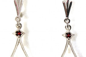 Pyrope - Czech garnets earrings, silver Ag 925, made in Czech Republic