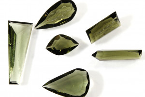 GREAT PRICE! Faceted moldavites, total 11.85 carats, natural Czech moldavites