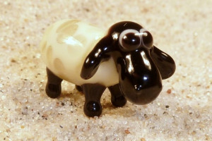 Sheep (black/beige) - glass animal / figurine, made in Czech Republic, quality handwork