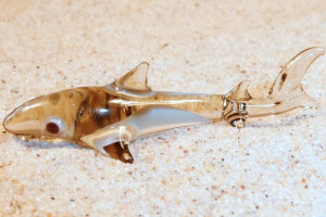 Bluntnose sixgill shark - cow shark - glass animal / figurine, made in Czech Republic, quality handwork / no.32