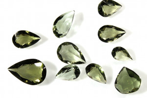 GREAT PRICE! Faceted moldavites, total 8.4 carats, natural Czech moldavites