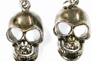 Skull - pewter pendant, quality Czech handmade, tin alloy, original beautiful gift